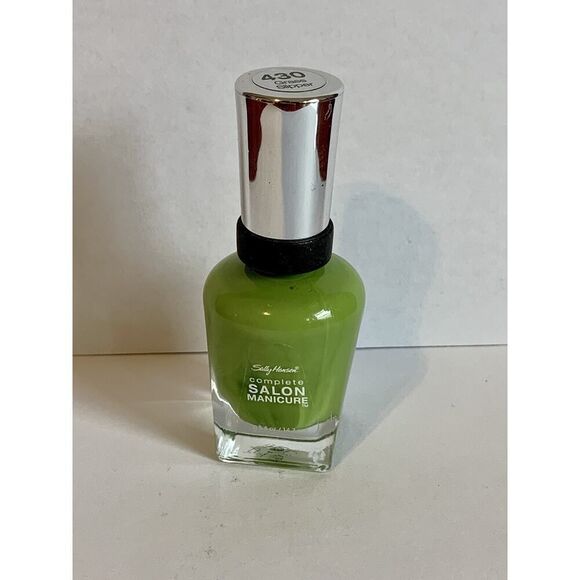 Sally Hansen Complete Salon Manicure Nail Polish #430 Grass Slipper 0.5 Oz Green - Picture 2 of 5